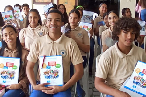 Presentación en el Colegio con Inglés Nuevo Centenario